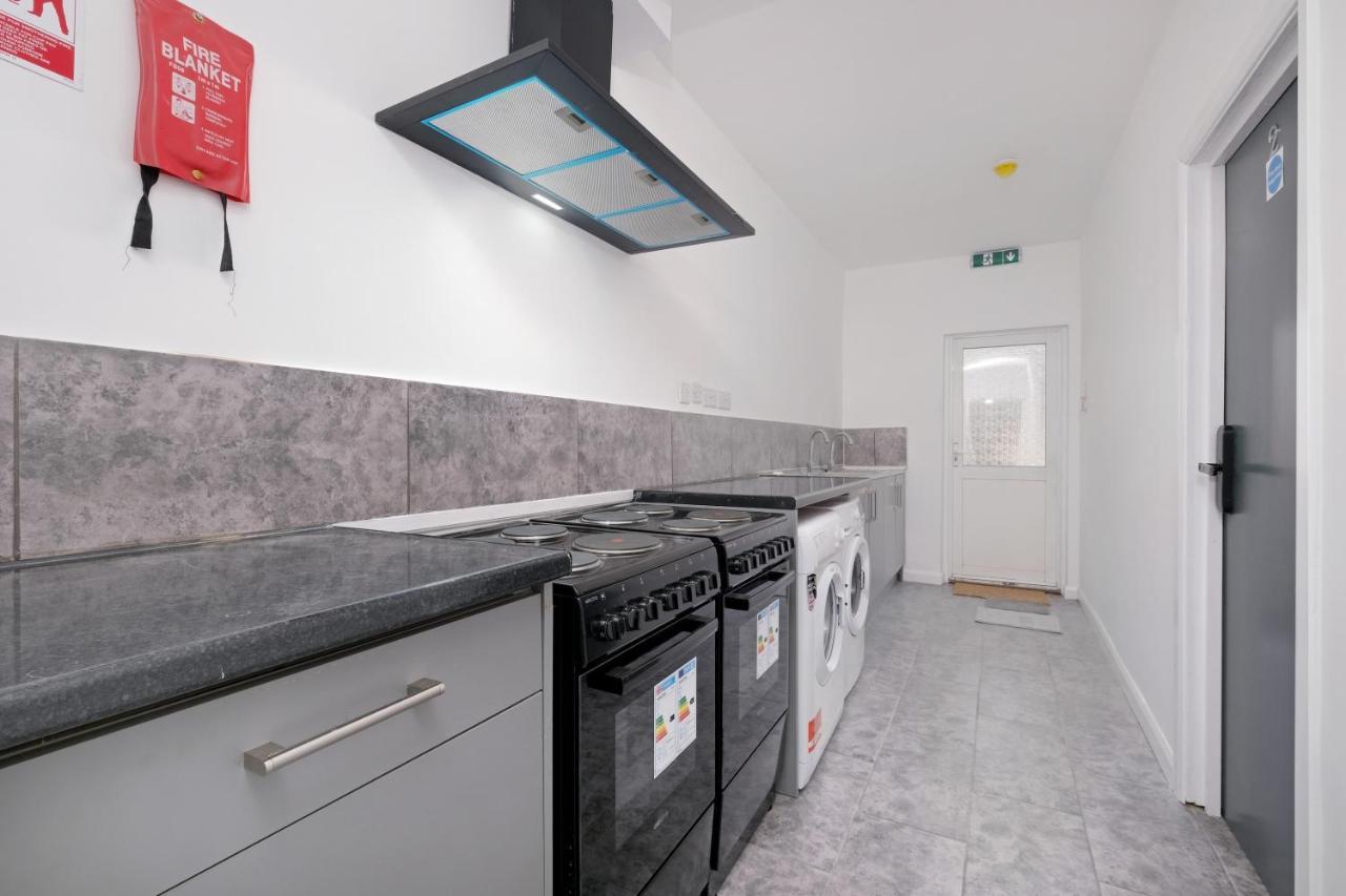 Fernbank Studios Sudbury Hill Harrow Self-Contained Studios With En-Suite Wembley Eksteriør billede