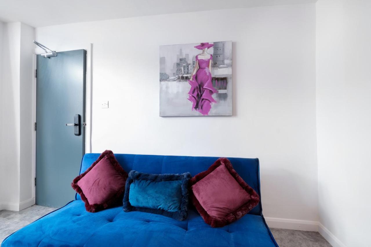 Fernbank Studios Sudbury Hill Harrow Self-Contained Studios With En-Suite Wembley Eksteriør billede