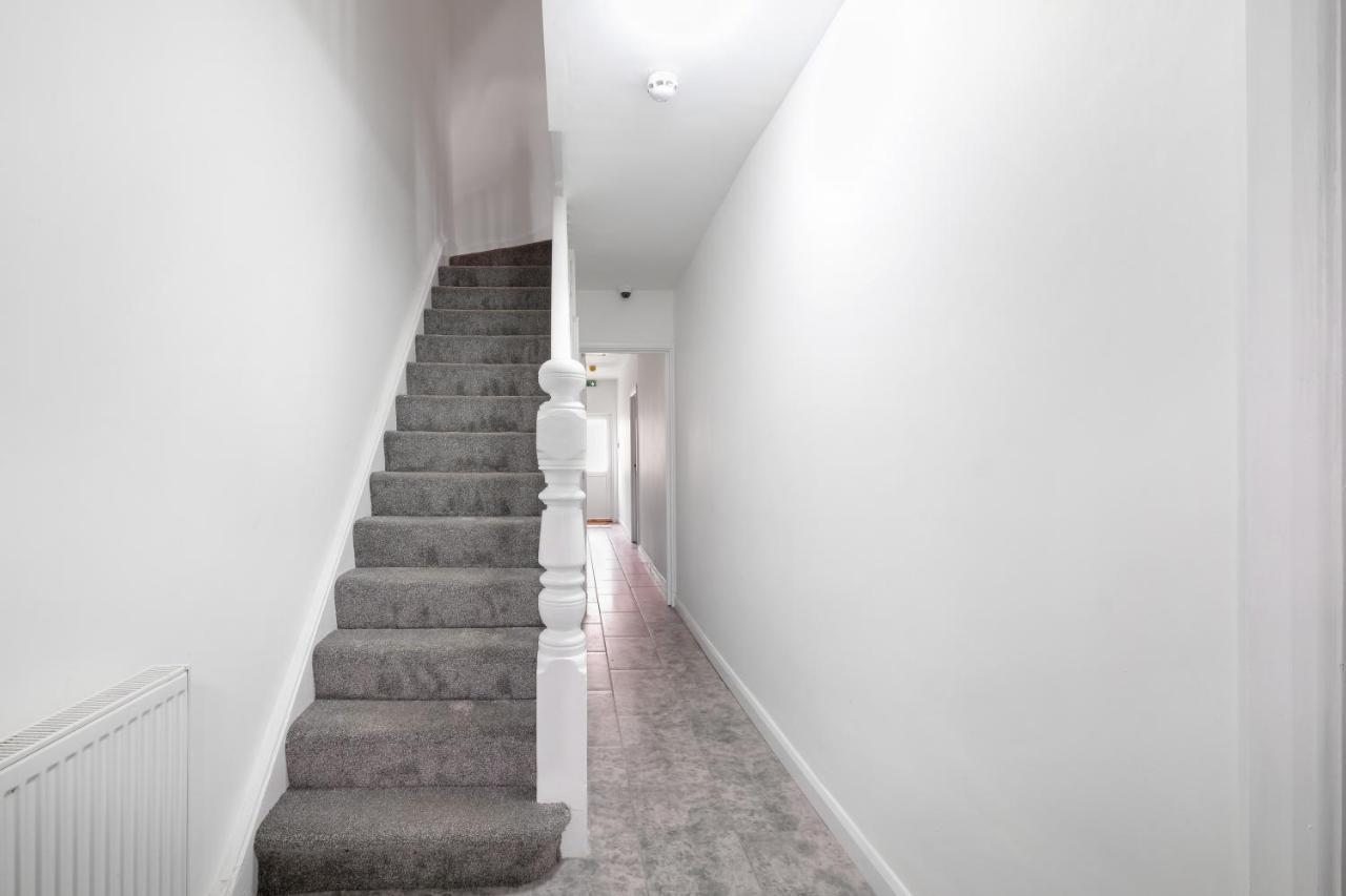 Fernbank Studios Sudbury Hill Harrow Self-Contained Studios With En-Suite Wembley Eksteriør billede