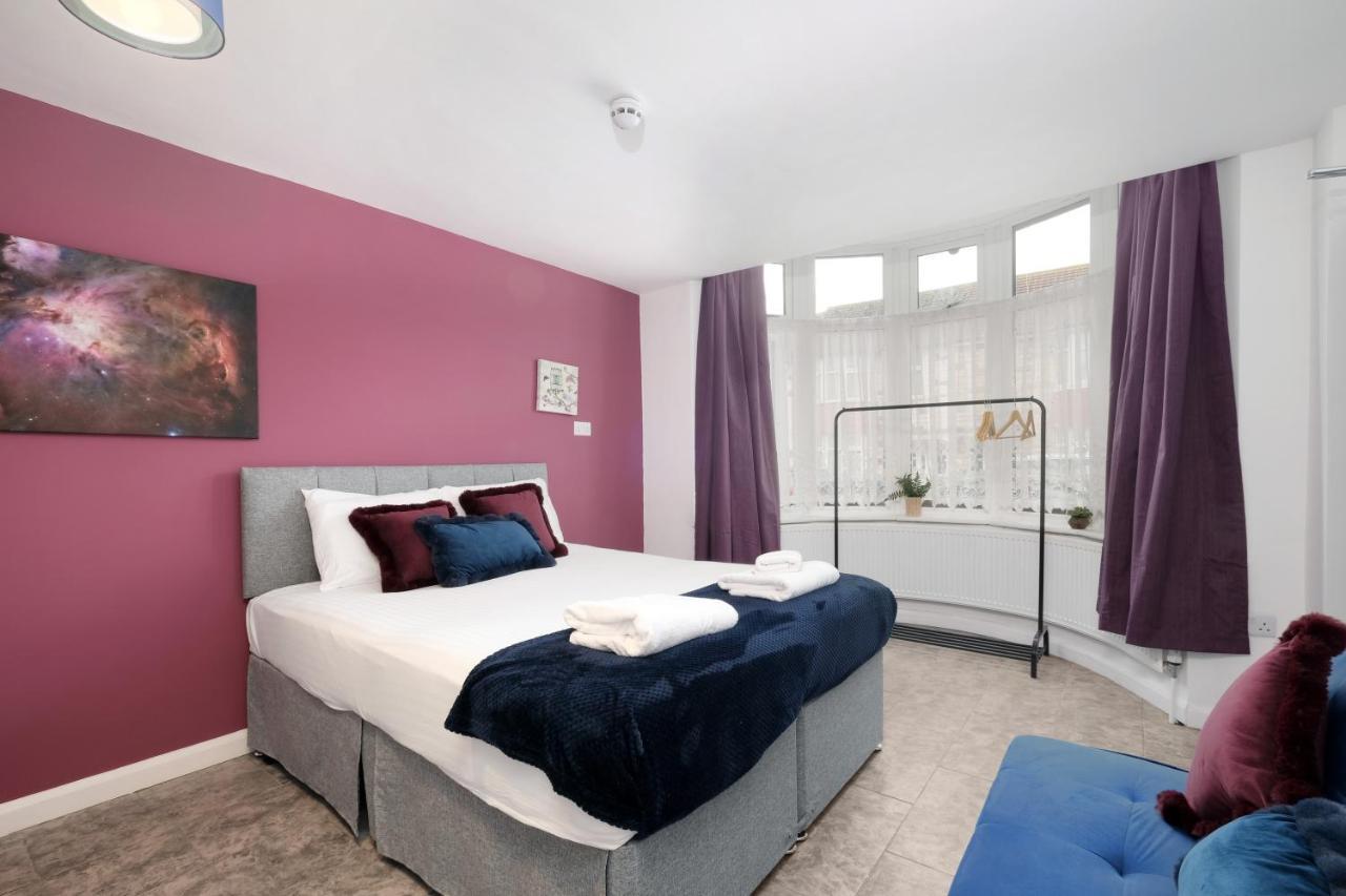 Fernbank Studios Sudbury Hill Harrow Self-Contained Studios With En-Suite Wembley Eksteriør billede