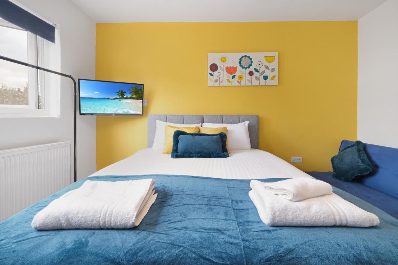 Fernbank Studios Sudbury Hill Harrow Self-Contained Studios With En-Suite Wembley Eksteriør billede