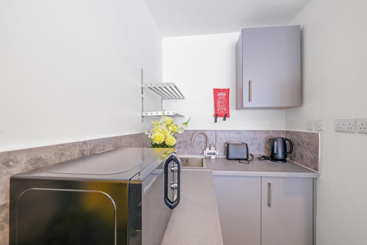 Fernbank Studios Sudbury Hill Harrow Self-Contained Studios With En-Suite Wembley Eksteriør billede