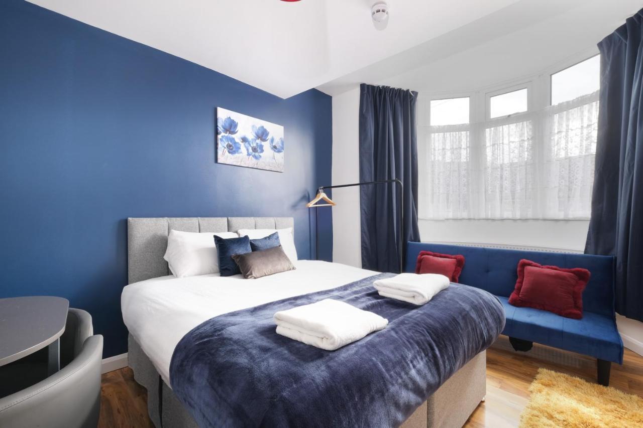 Fernbank Studios Sudbury Hill Harrow Self-Contained Studios With En-Suite Wembley Eksteriør billede
