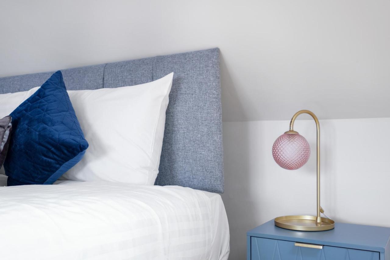 Fernbank Studios Sudbury Hill Harrow Self-Contained Studios With En-Suite Wembley Eksteriør billede