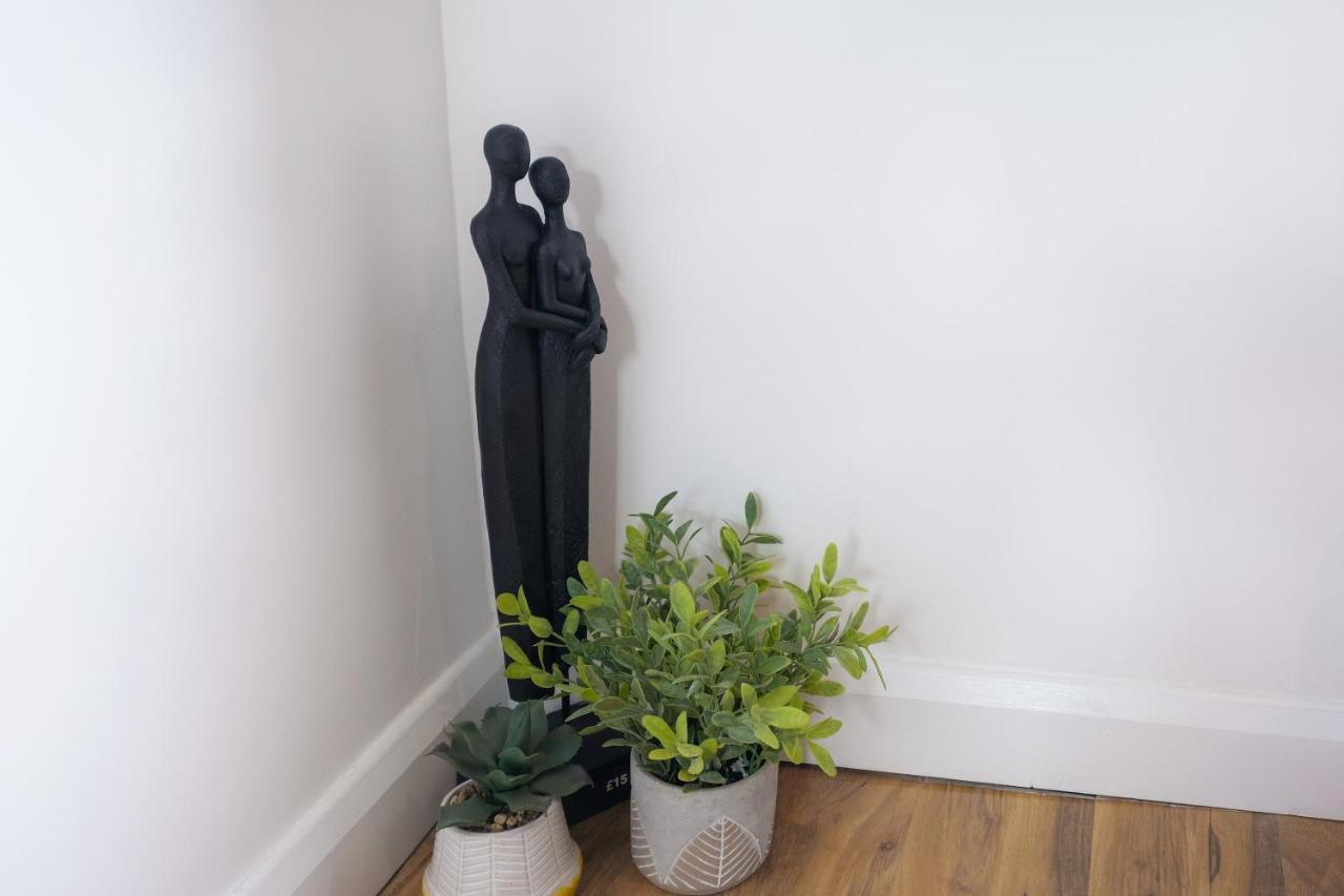 Fernbank Studios Sudbury Hill Harrow Self-Contained Studios With En-Suite Wembley Eksteriør billede